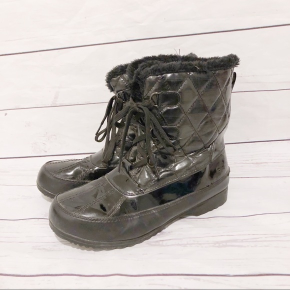 totes Shoes - Totes black quilted lace up winter snow boots